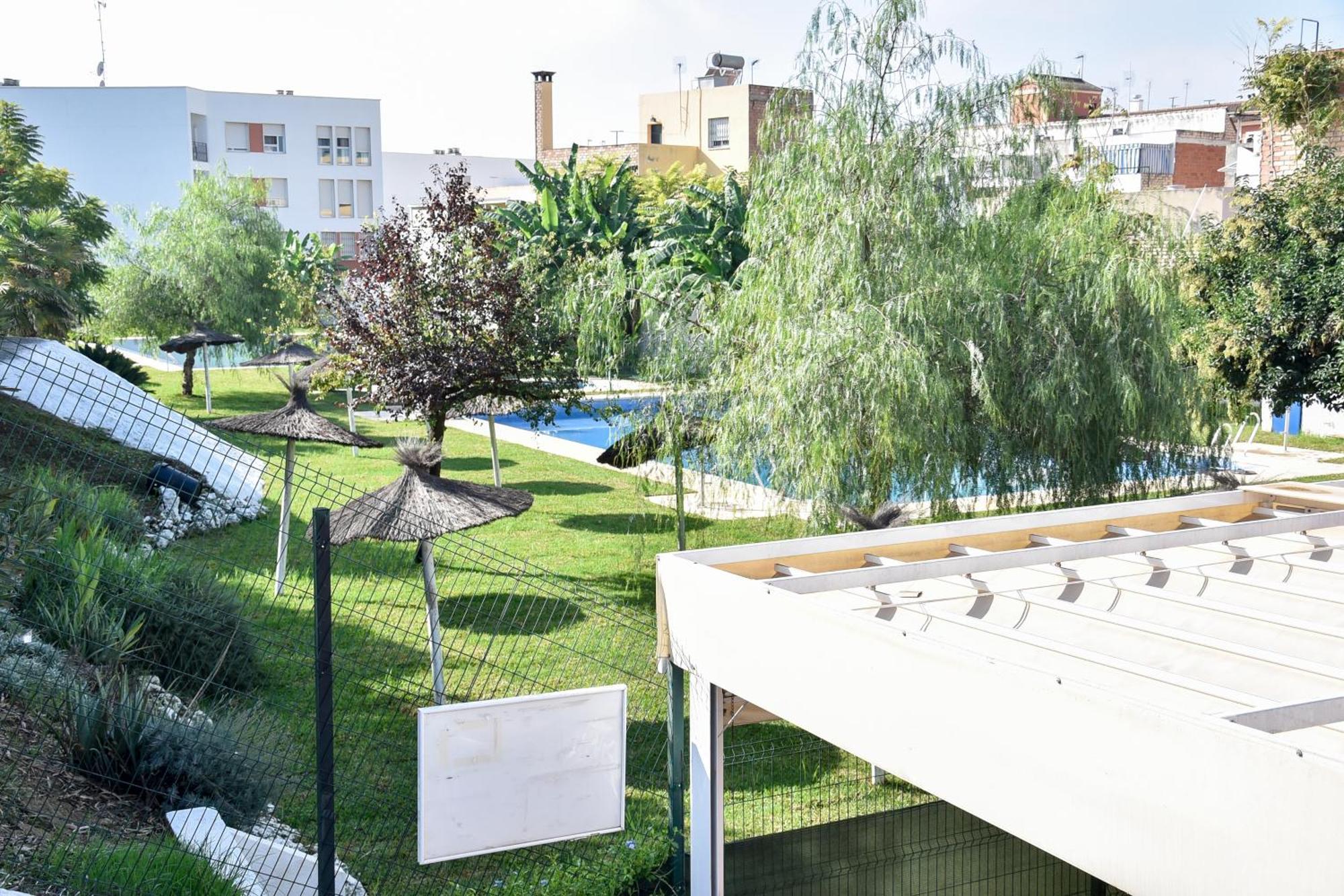 New Premium Apartment - Free Parking & Pools La Algaba Exterior foto